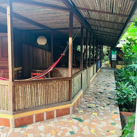 Puerto Viejo de TalamancaLa Casa De Rolando别墅 外观 照片