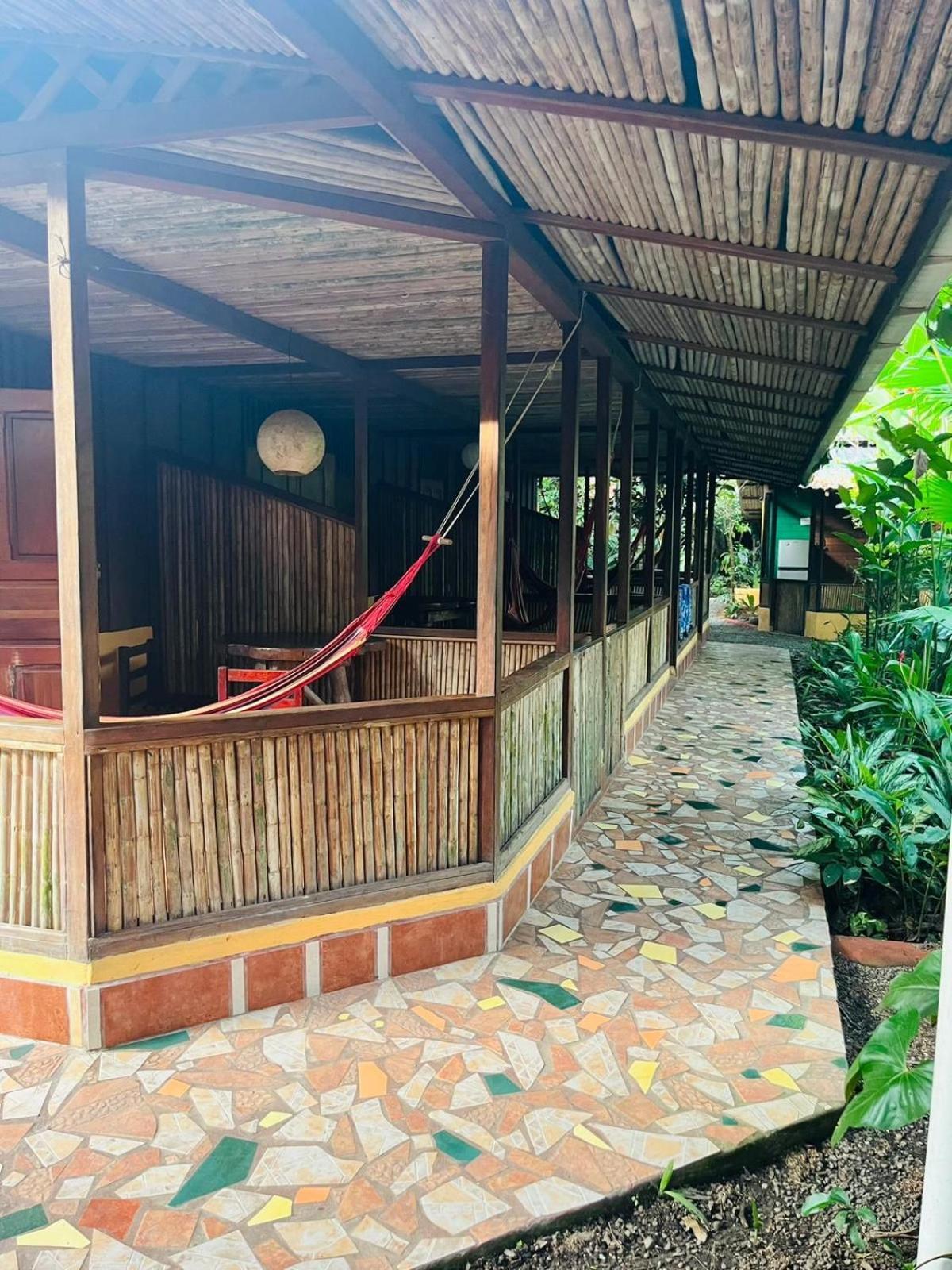 Puerto Viejo de TalamancaLa Casa De Rolando别墅 外观 照片